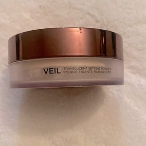 Hourglass Veil translucent setting powder